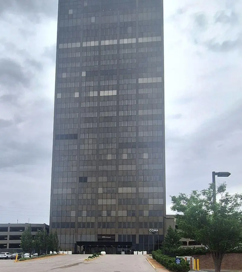 a high-rise building in Clayton, Mo - Arch Aesthetics